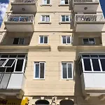 F11 3, Private Two Single Beds Shared Bathroom In Shared Flat Quarto em Acomodações Particulares *