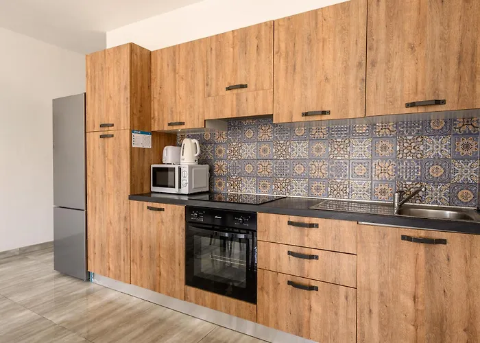 בית אירוח F11 3, Private Two Single Beds Shared Bathroom In Shared Flat