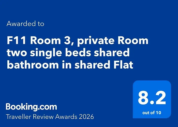 F11 3, Private Two Single Beds Shared Bathroom In Shared Flat בית אירוח מסידה